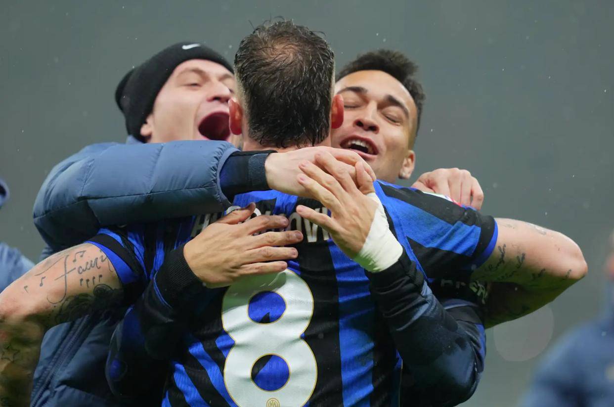 足坛悲喜一夜！欧冠冠军1-0登顶法甲榜首，国米6-2大胜6分领跑，韩国爆冷点球输越南